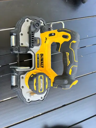 All power tools are new and barely used! All in great condition and ready to work with. Im willing t...