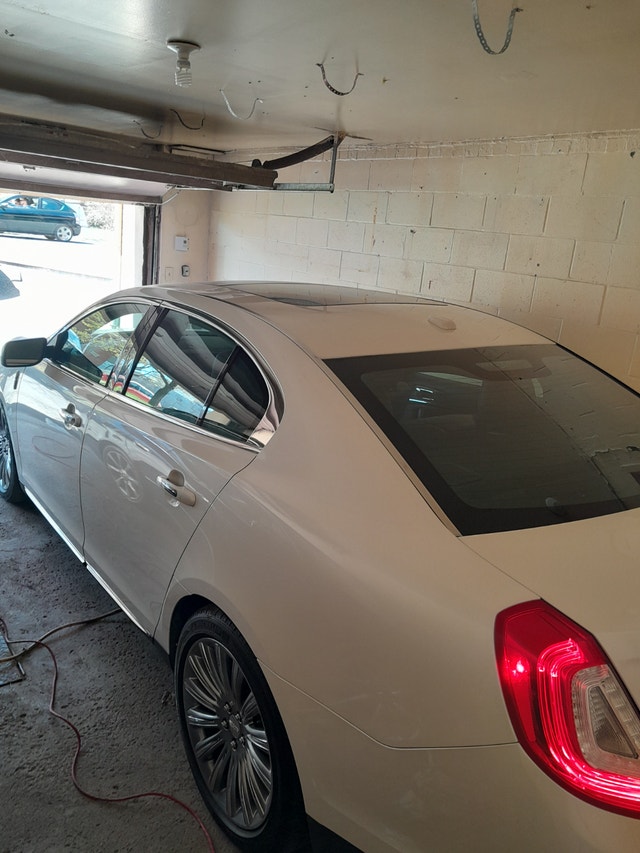 2013 Lincoln MKS 14 700KM — photo 3