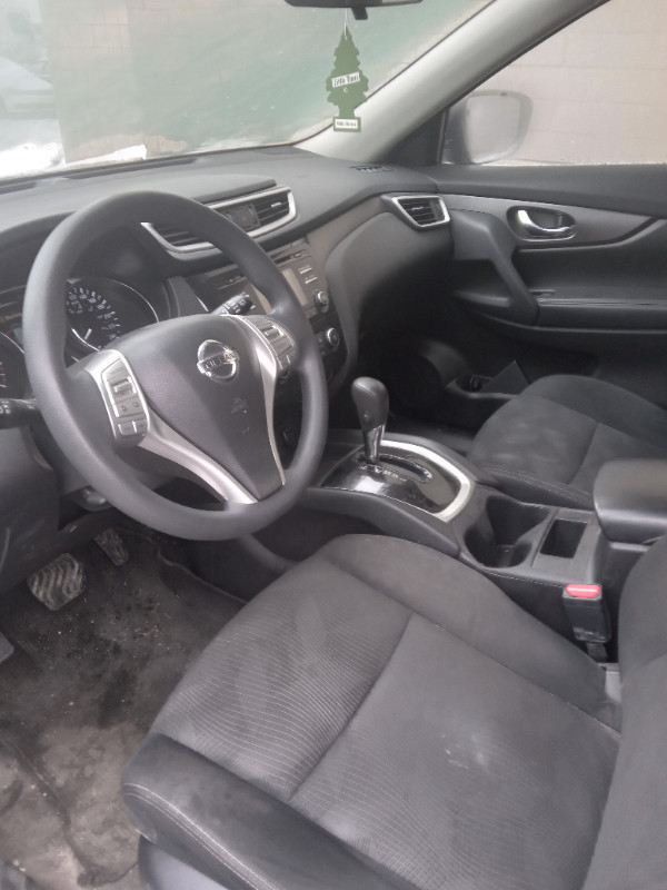 2014  Nissan rogue for sale in Cars & Trucks in Mississauga / Peel Region - Image 3