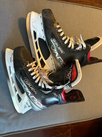 Sr Bauer Vapor 3X Hockey Skates – Size 7, Fit 1, View more