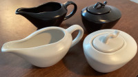 2 Sets Unbranded Creamer and Lidded Sugar (1 Black, 1 Ivory)