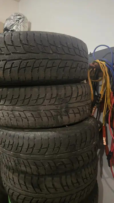 245 60 18 set of four tires! winters! on rims!