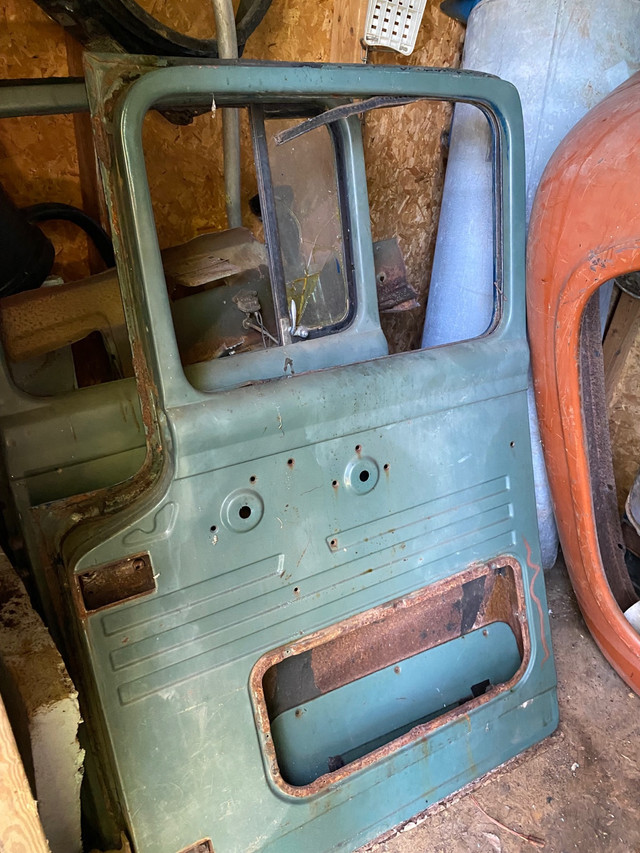 1953-56 ford mercury f100 m100 truck parts in Auto Body Parts in Thunder Bay - Image 2