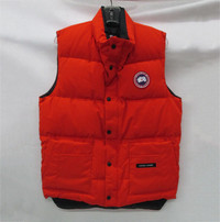 Red Canada  Goose Freestyle   Vest 《 Mens XS 》
