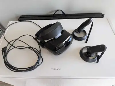 Samsung HMD Odyssey+ (The Sim-Racer’s Choice) – Mint Condition, View more