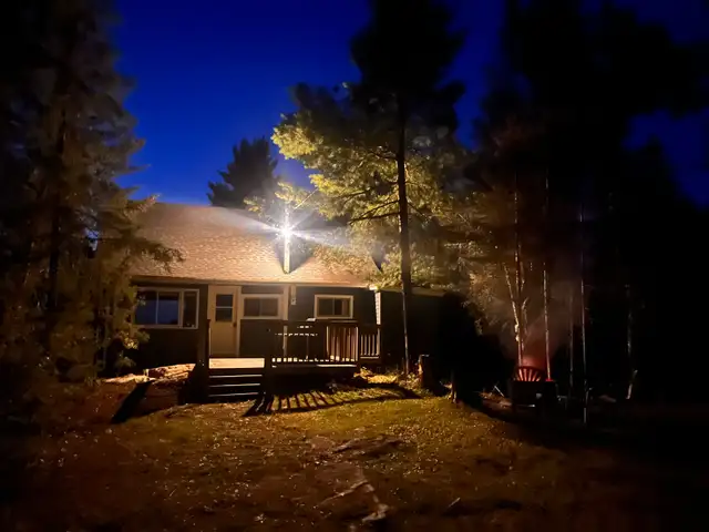 cottage for rent on lake Sesekinika near Kirkland lake 