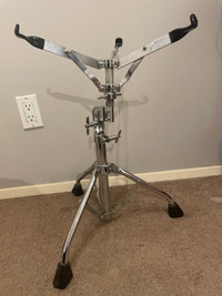 Vintage Ludwig Atlas snare stand 