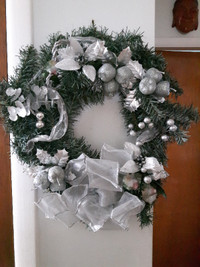 Lovely Silver & Green Christmas Wreath