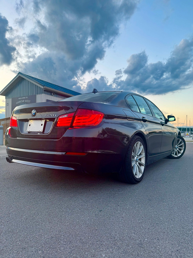 BMW 528i 2013 in Cars & Trucks in Hamilton - Image 3