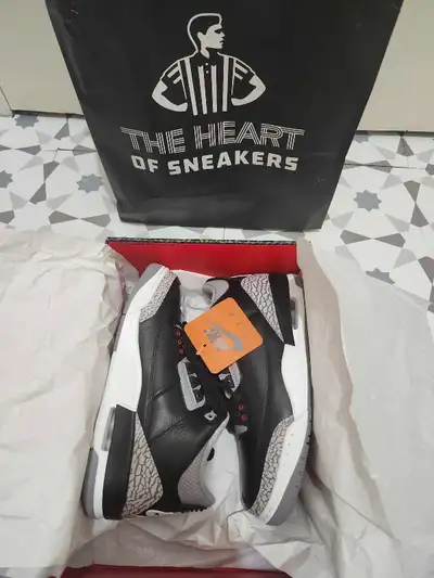 Air Jordan 3 black cement 2024 size 8 8, View more