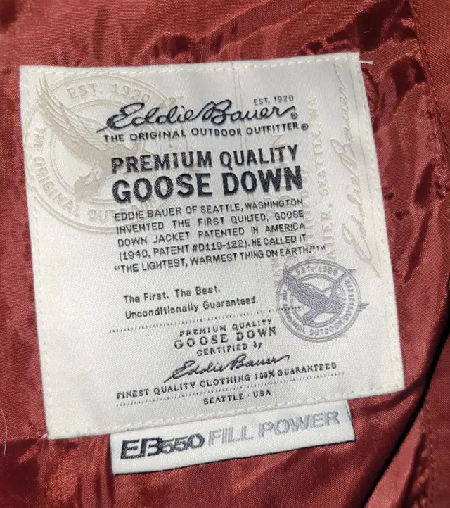 Patagonia R1  Black Polartec hoodie / Eddie Baurer feather Vest in Arts & Collectibles in Red Deer - Image 9
