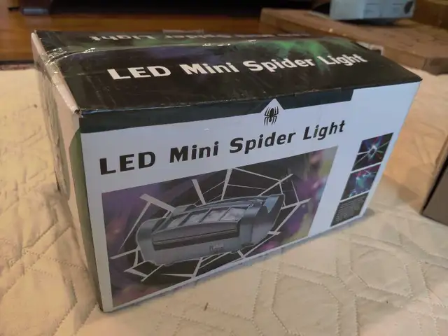 BRAND NEW! RGBW DJ Stage Light – Sound-Activated in Performance & DJ Equipment in Mississauga / Peel Region - Image 3