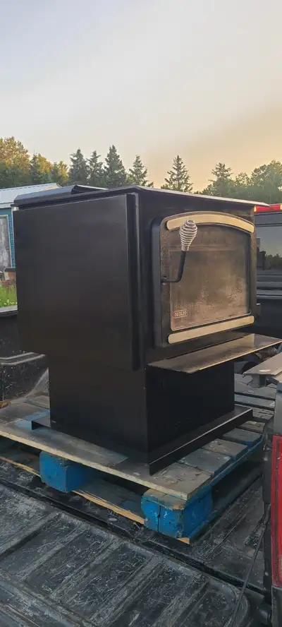 Drolet Escape 2100 wood stove, View more
