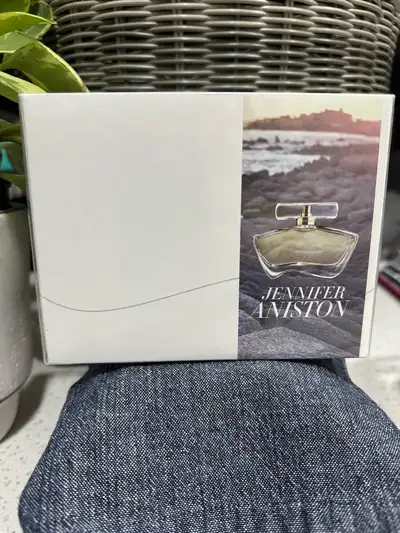 BNIB Jennifer Aniston Eau De Parfum Spray (85 mL), View more