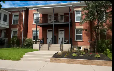 3Bedroom house-Avail July 15th!!
