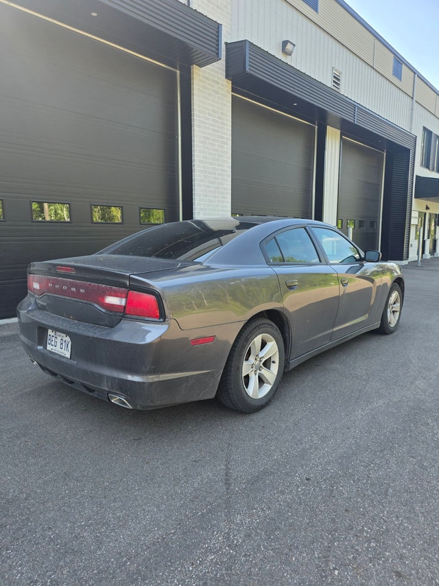 DODGE CHARGER SE 2014 — photo 4