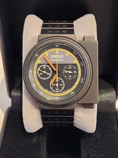 Seiko Giugiaro Ripley Chronograph Sced037, View more
