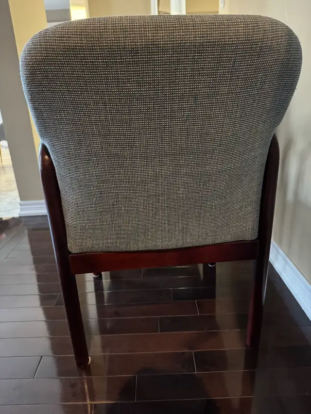 Office Chairs in Chairs & Recliners in Markham / York Region - Image 4