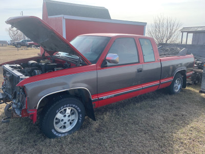 94 GM parts truck