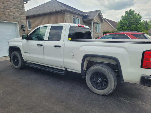 2019 GMC Sierra 1500 in Cars & Trucks in Gatineau - Image 2