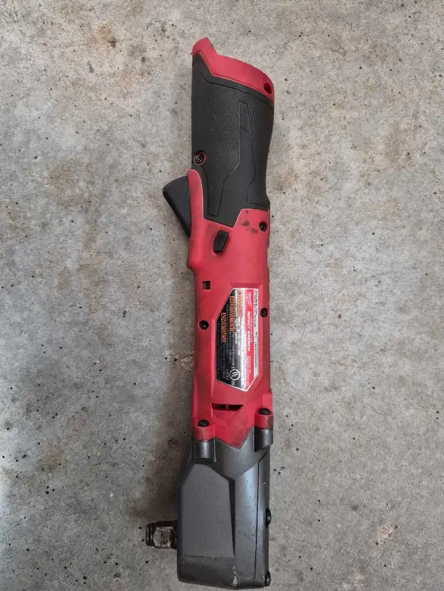 Milwaukee M12 FUEL 1/2" Right Angle Impact Wrench 2565-20 in Power Tools in Mississauga / Peel Region - Image 4