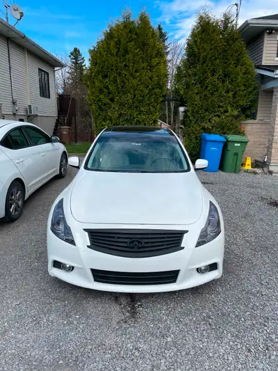 G37X 2011 en très bonne état. -Peinture refait en 2023. -Gallery gasket changer par prévention en 20...