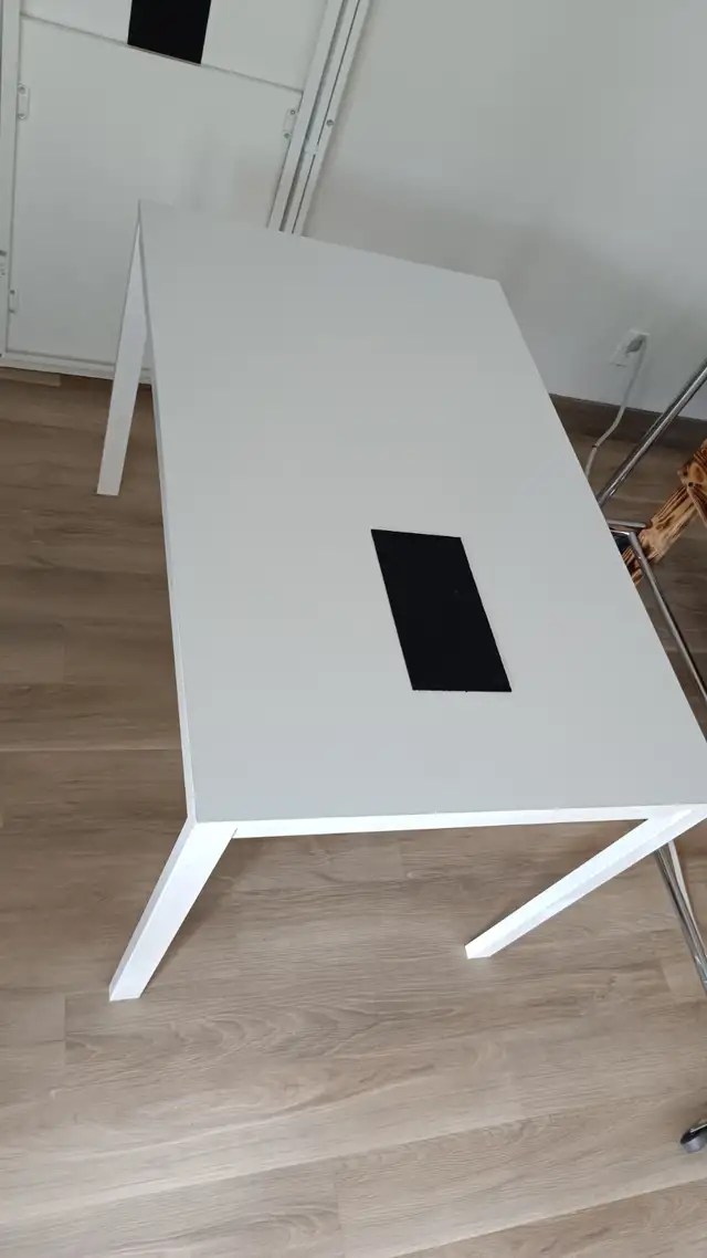 TABLE  Ikea Vangsta in Dining Tables & Sets in Granby - Image 2