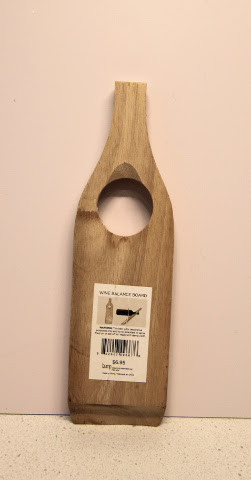 Wooden Balance Wine Bottle Holder in Free Stuff in Ottawa - Image 2