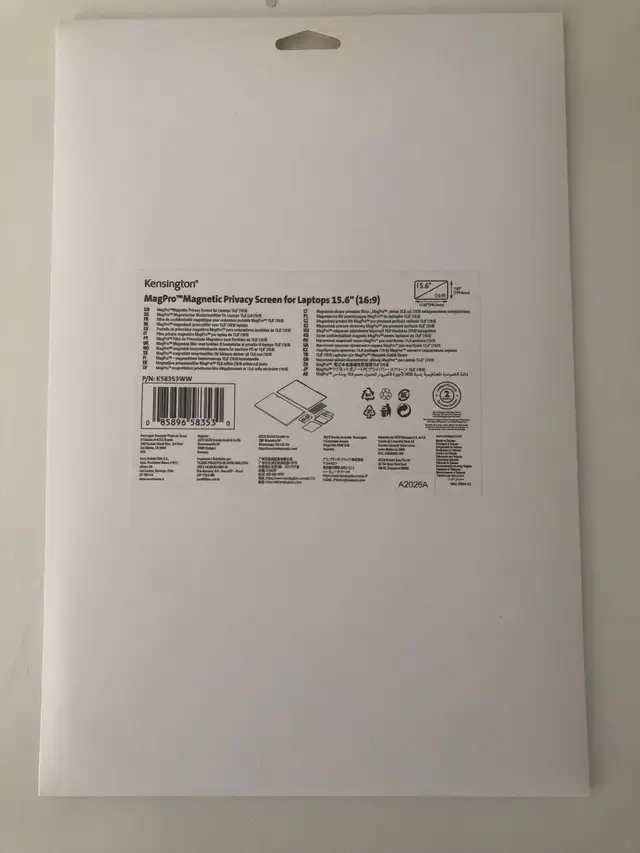 Kensington MagPro™ Magnetic Laptop Privacy Screen 15.6” (16:9) in Laptop Accessories in Mississauga / Peel Region - Image 2