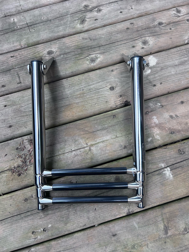 Telescopic boat ladder in Boat Parts, Trailers & Accessories in Owen Sound - Image 2