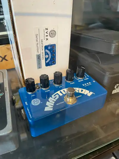 Zvex Mastotron Fuzz Pedal w/ Box, View more