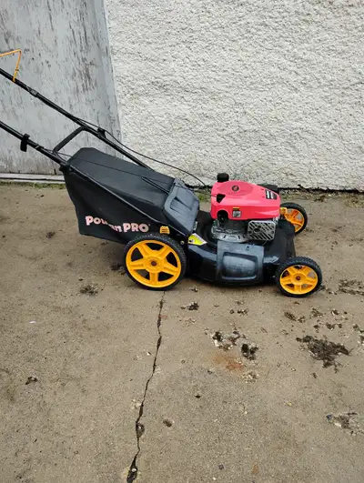 Poulan Pro with Power Smart Motor (READ ADD BEFORE REPLYING), View more