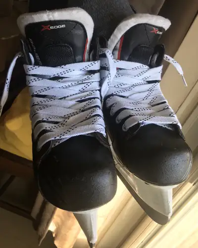 ‘Bauer’ Boys Hockey Skates!, View more