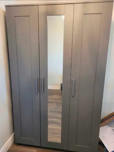 Beautiful 6' Wardrobe for Sale , View more