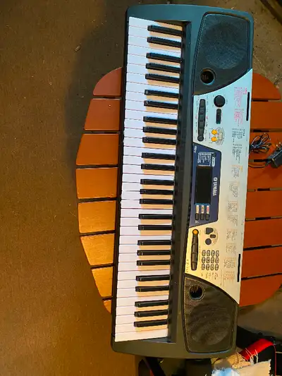 Yamaha EZ-150 keyboard