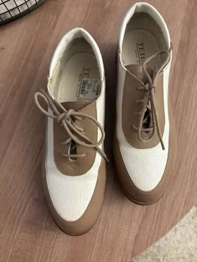 Women’s Size 6 Golf Shoes, View more