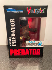 2016 Masked Predator Vinyl Figure Vinimates Diamond Select Toys