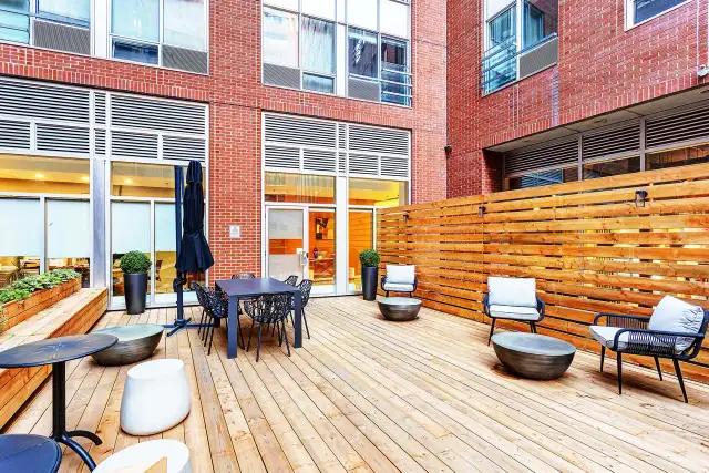 Cession  de bail, chambre et sdb privé, près de McGill in Long Term Rentals in City of Montréal - Image 9