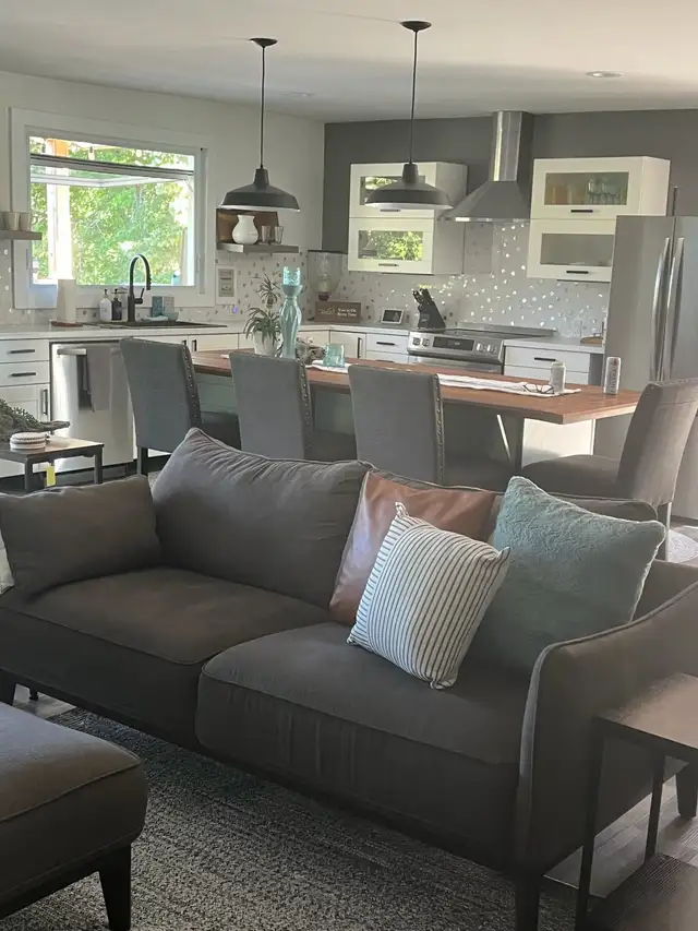 Cottage available in Sauble beach -on the river in Ontario in Canada - Image 11