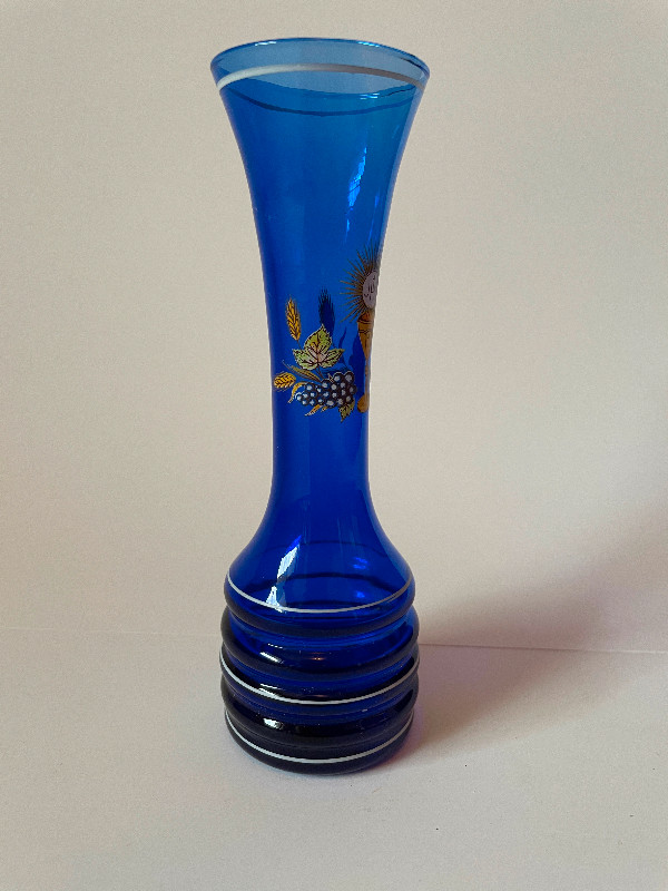 VTG Cobalt Blue Communion Vase in Arts & Collectibles in Oakville / Halton Region - Image 2