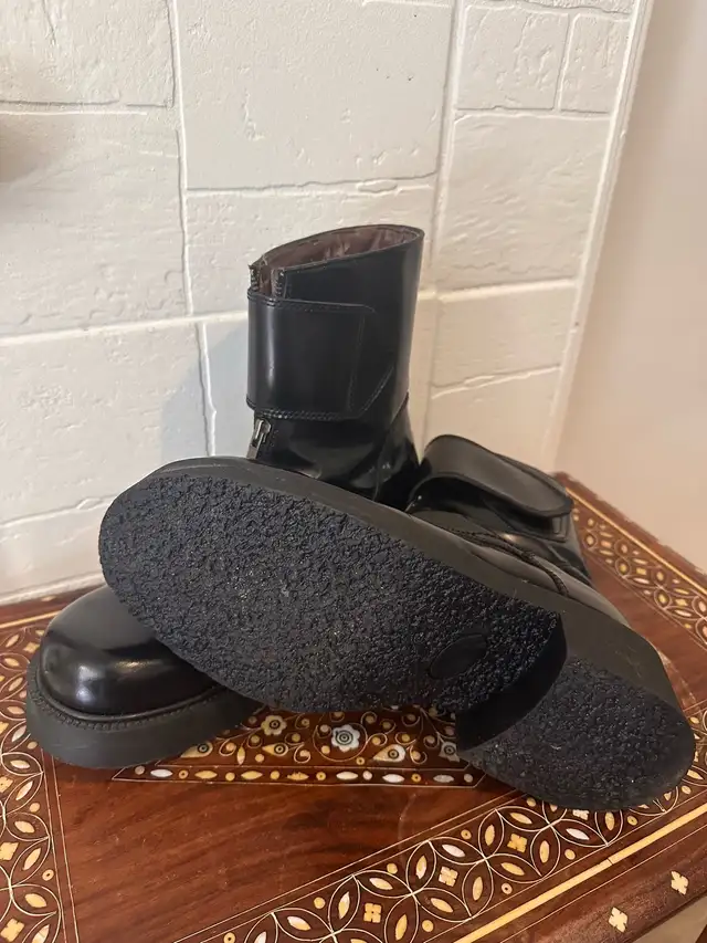 Black Leather Boots in Men's Shoes in Markham / York Region - Image 3