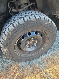 4 - 265/65/17 F150 Steel Rims 6x135 With 95% Tread Remaining