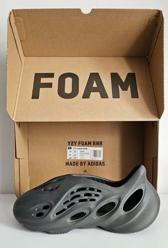 Brand New - Deadstock - adidas Yeezy Foam Runner Carbon -Size10628632693027851215