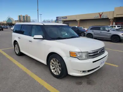 2011 Ford Flex Selling my 2011 ford flex awd ! Fully loaded, Good condition, good engine and transmi...