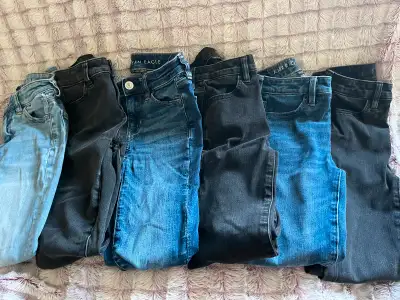 6 pair American Eagle Jean size 000 short, View more