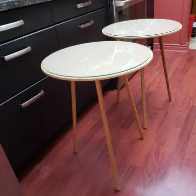 *** Round top side tables -- collapsible ***, View more