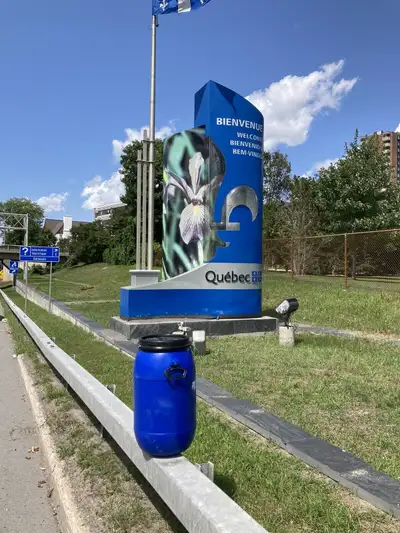 Gatineau, QC: 20 L ($30), 23 L (clamp or spin lid) ($35), 30 L ($45), 34 L ($45), 40 L ($50) 57. 5 L...