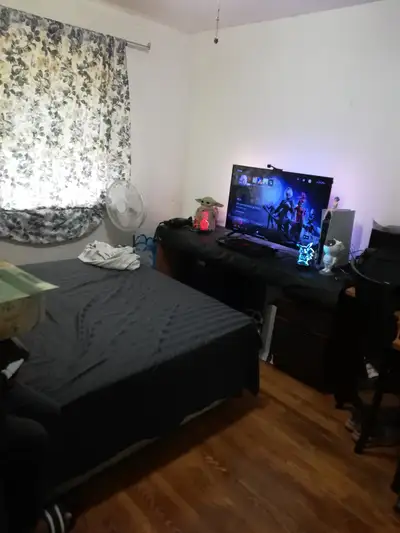 Brampton big private master bedroom for Rent