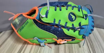Franklin 9.5 youth baseball glove like new , View more