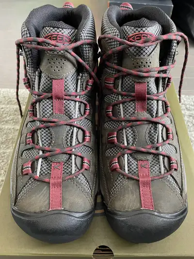 Keen Mid Men’s Winter Shoes Leather Waterproof US 11.5 New Box, View more